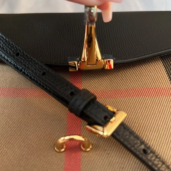 Burberry Macken House Check Derby Leather Crossbody bag - Picture 10 of 13